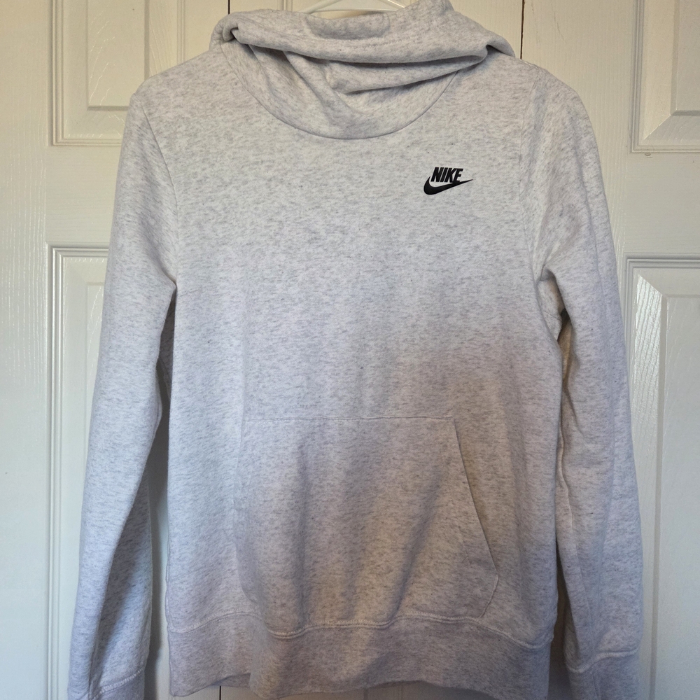 Nike Gray Hoodie And Jogger Pants Set